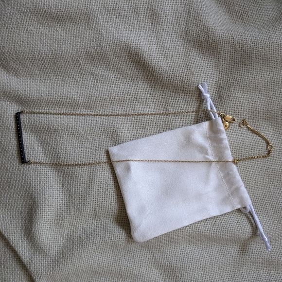 MADEWELL Black Bar Adjustable Gold Plated Layering Necklace - Picture 5 of 6